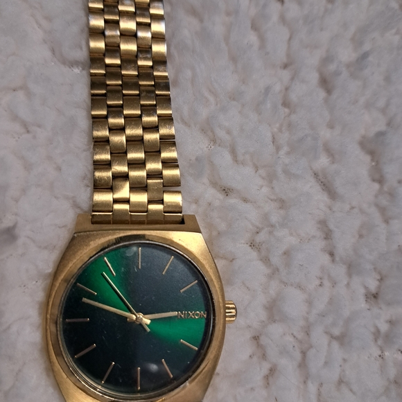 Nixon Other - Nixon Men's Watch with Gold Band and Green Dial